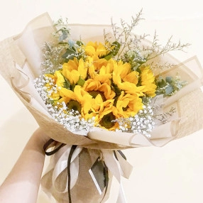 Sweet Sunflower - 10 Stems