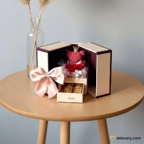 Sweet Surprise Box (Artificial)