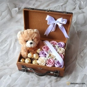 Sweetheart Suitcase Surprise (Artificial)