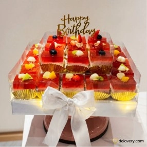 Tower Pudding Cake