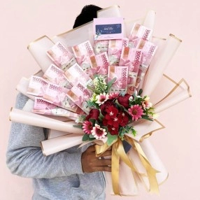 True Happiness - Money Bouquet