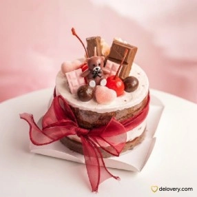 True Love Berry Teddy Cake