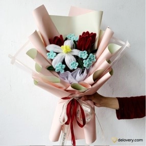 Velvet Mint Lily Bouquet
