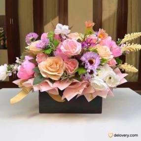 Vivid Grace Box (Artificial)