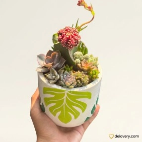 Xylograph Painted Pot