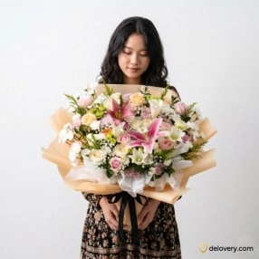 Xylosma Lily Radiance